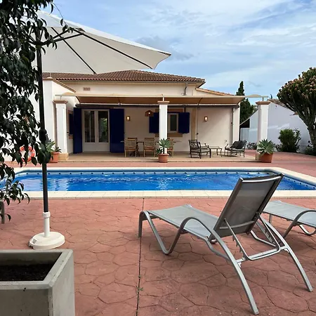 Villa A&m. Beautiful House In